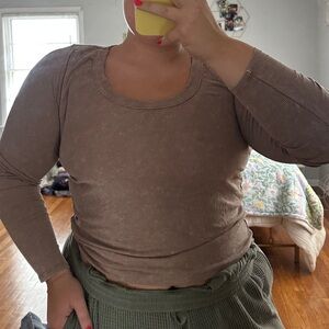 Wild Fable Fitted Brown Long Sleeve